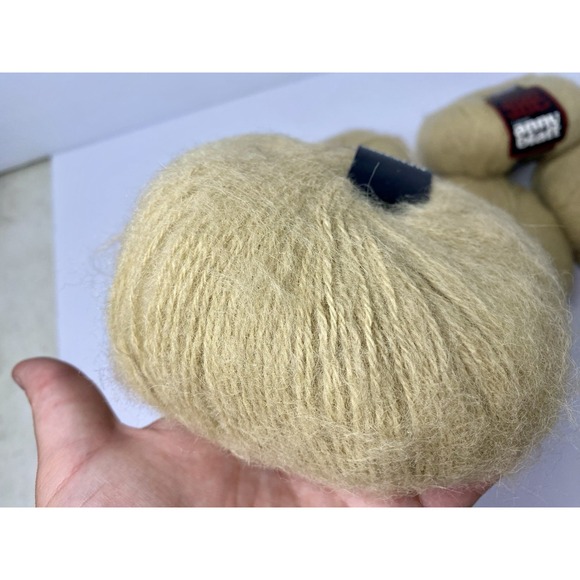 Laines Anny Blatt Light Tan 100% Alpaca Brushed Yarn 215 yds / 50 g Each Lot 5 - Picture 5 of 5